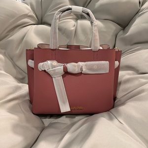 Michael Kors purse. Brand new.